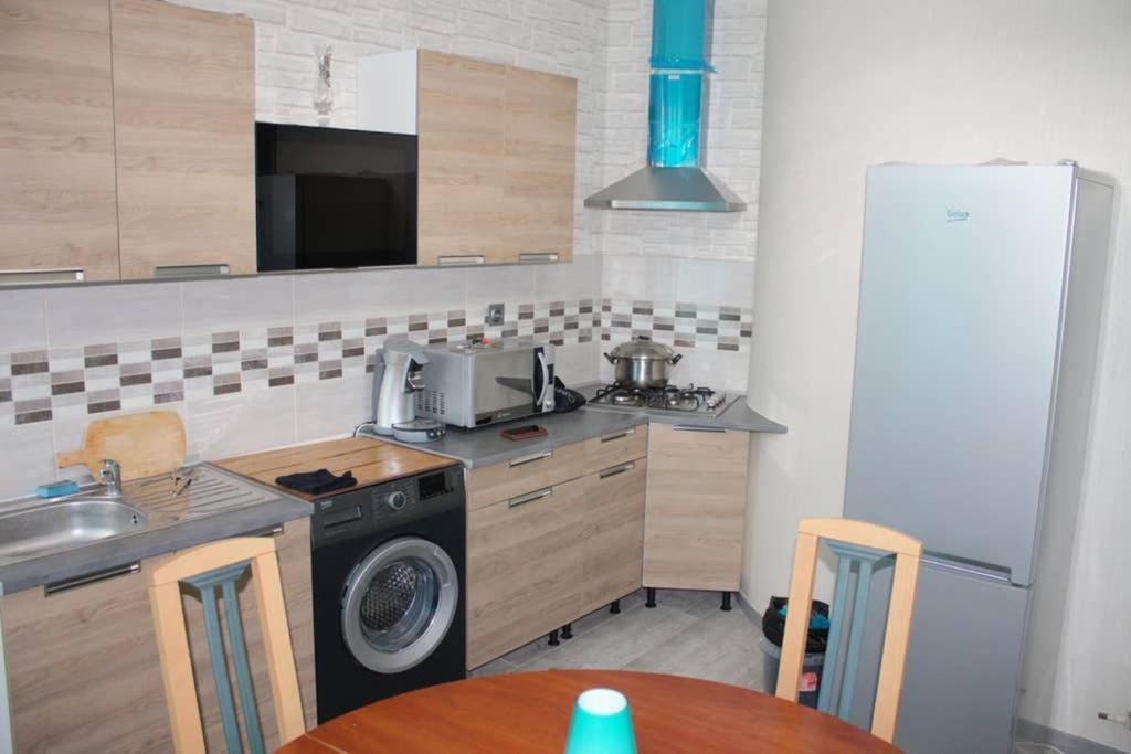 Bel Petit Appartement Charleville-Mézières Exteriér fotografie