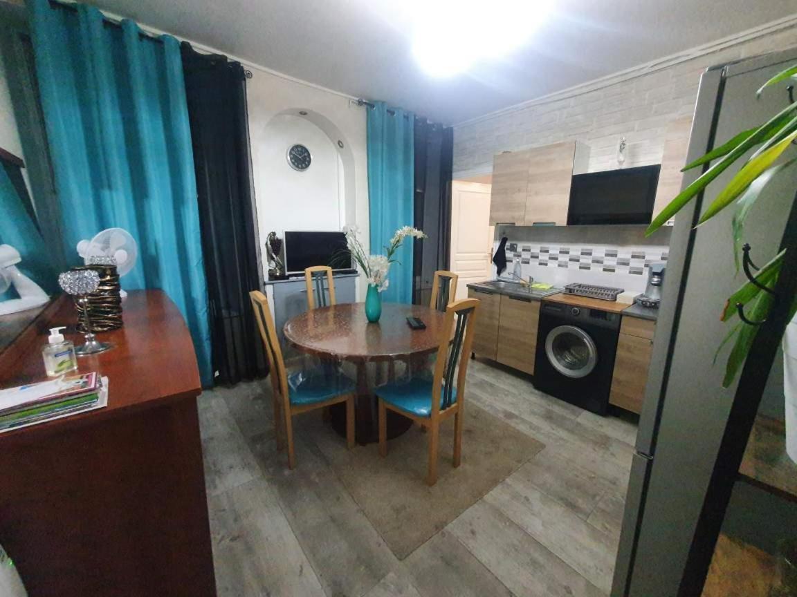 Bel Petit Appartement Charleville-Mézières Exteriér fotografie